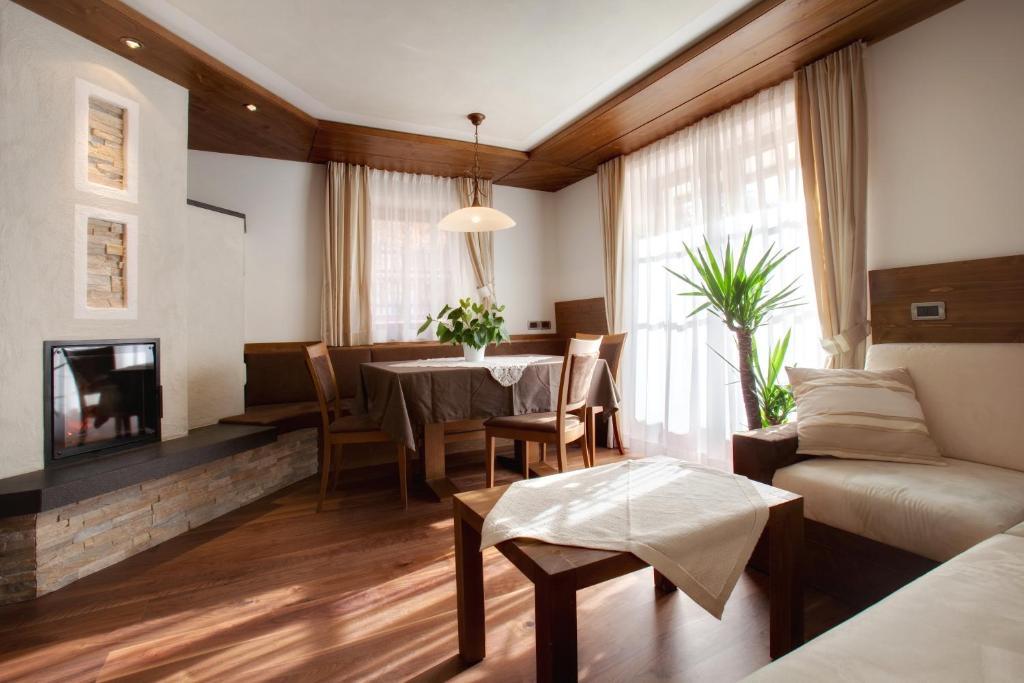 Residence Forcelles San Cassiano  Kamer foto