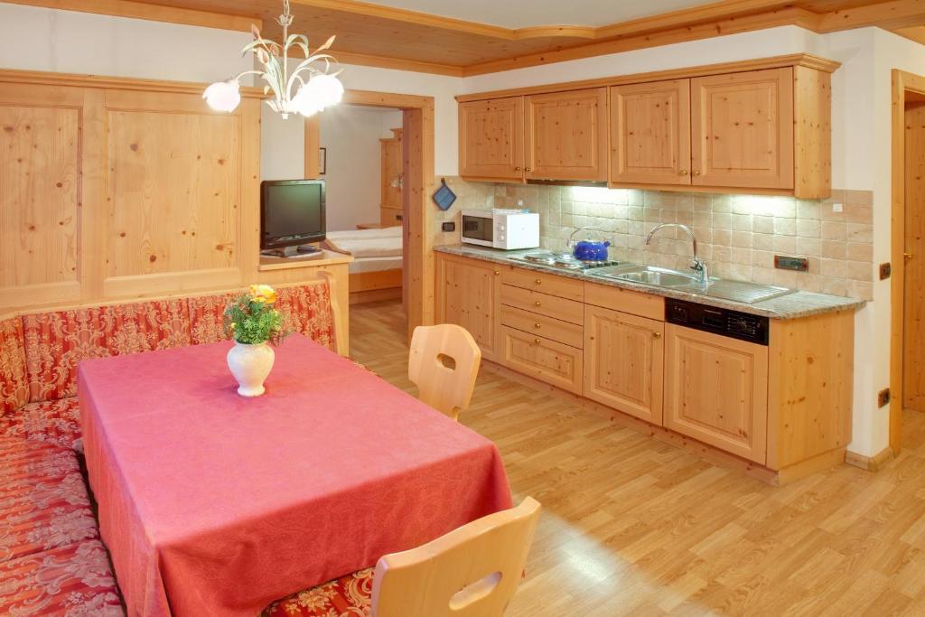 Residence Forcelles San Cassiano  Kamer foto